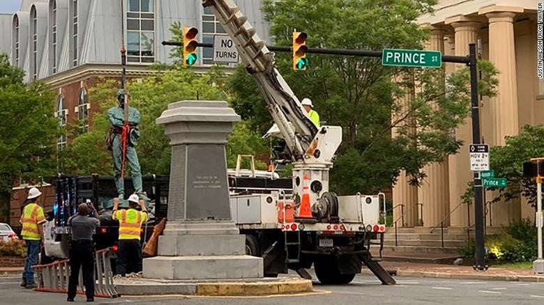 Confederate Statue Removed in Old Town Alexandria, Virginia